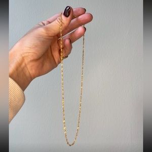 NEW 18k gold filled twist necklace, length, 18 inches